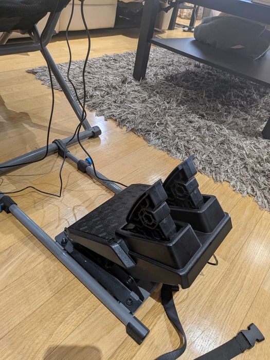Thrustmaster t128 + cadeira playset loguitech challenge x G edition