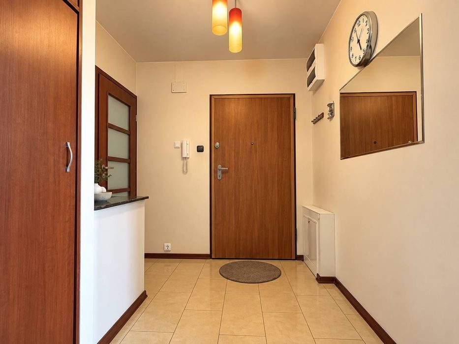 2 pokoje | Balkon | Metro Kodnratowicza | Targówek