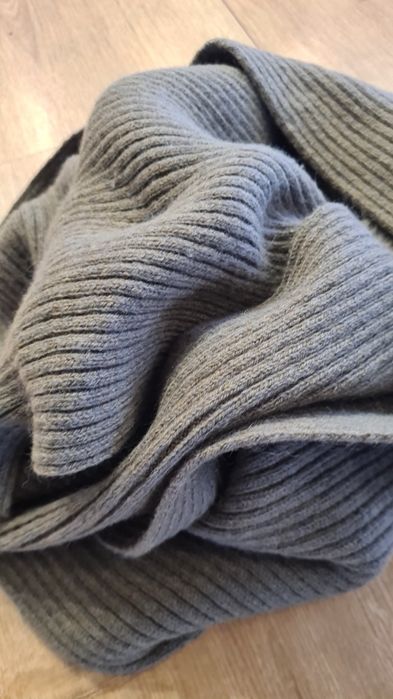 Szal Szalik Polo Ralph Lauren. Wełna dzianina. Kolor Khaki Zielony