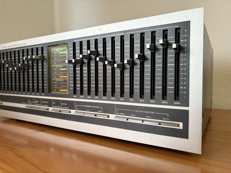 Equalizador JVC SEA-70