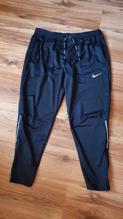 Nike Spodnie dresowe męskie Nike rozmiar  L