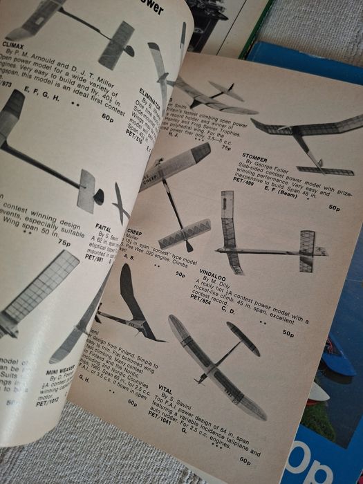 Plans hadbook 4 volumes eletrónica vintage