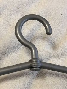 Вешалка пластиковая "Альфа старт"