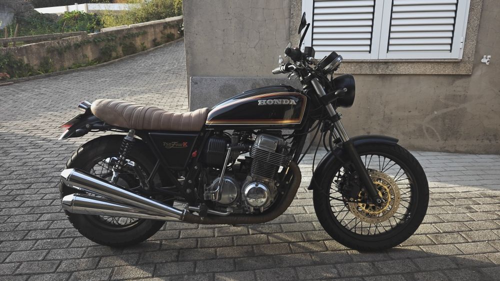Honda CB 750 K7 Four