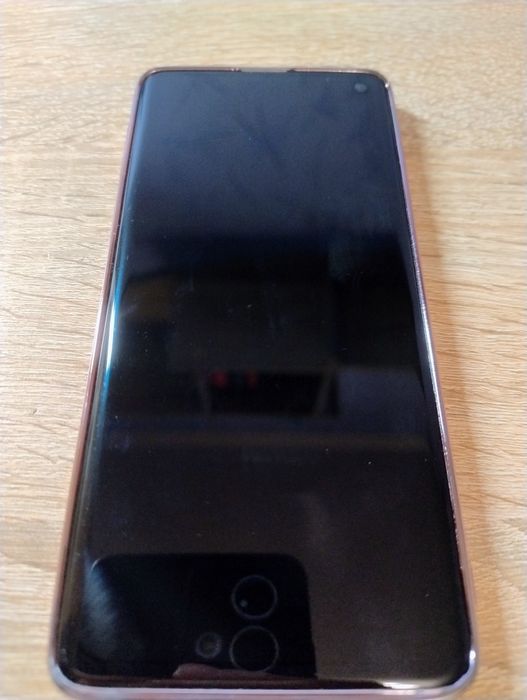 Samsung S10 8/128 ГБ | Не вмикається | Робочий дисплей