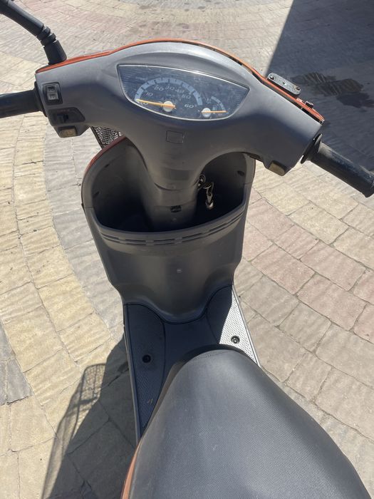 Продам скутер Honda takt 51