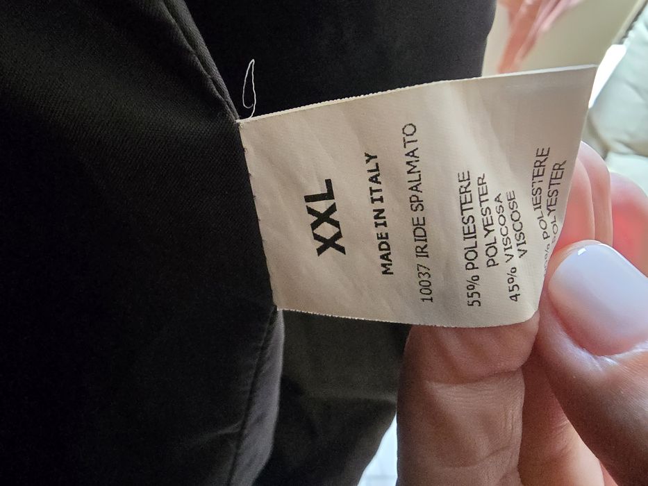 Casaco preto XXL com pelo