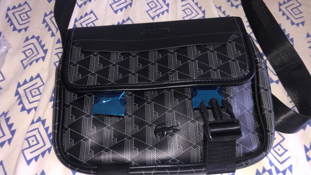 bolsa lacoste nova