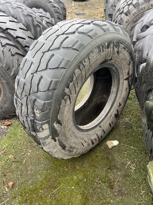 Opona używana 425/70-20