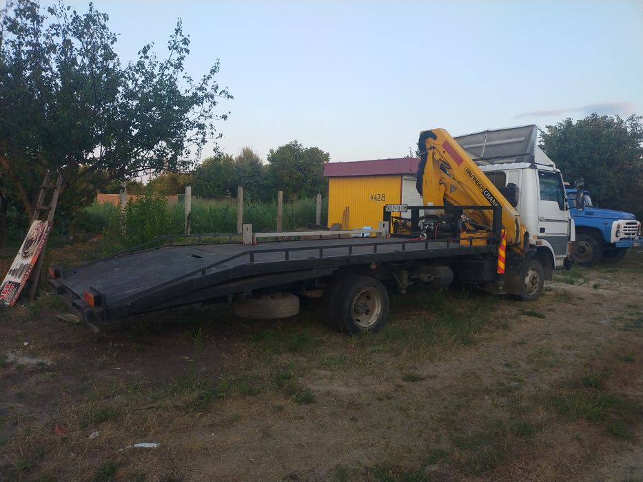 Продам евакуатор с манипулятором