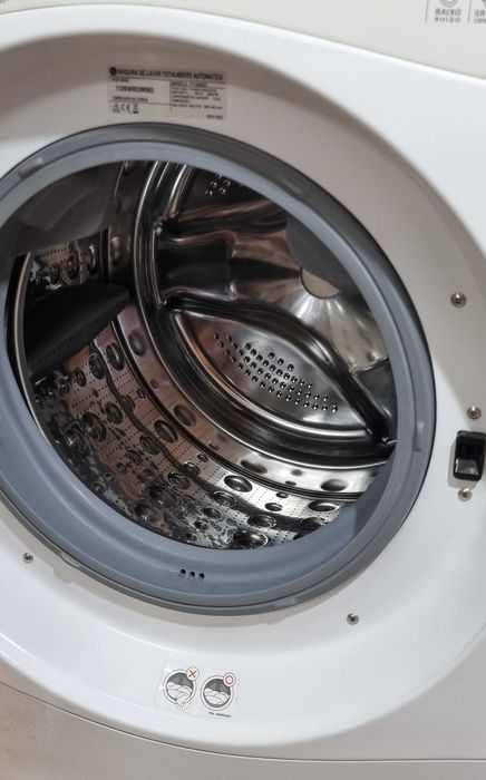 Máquina de Lavar Roupa LG 12 Kg com 1400 RPM – Tecnologias Avançadas e Como Nova