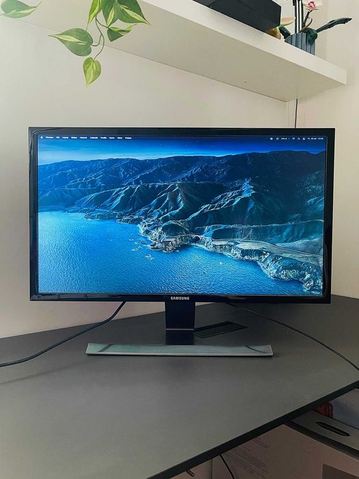 Monitor SAMSUNG model U28D590D 28" 4K