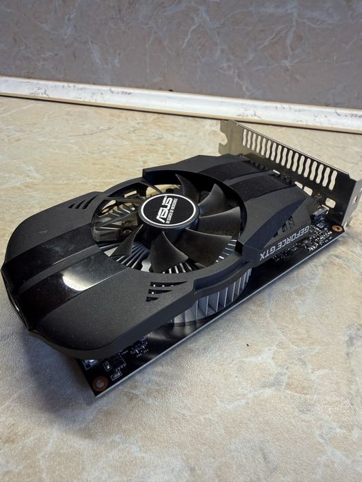 ASUS GeForce GTX 1650 Phoenix OC 4GB GDDR5