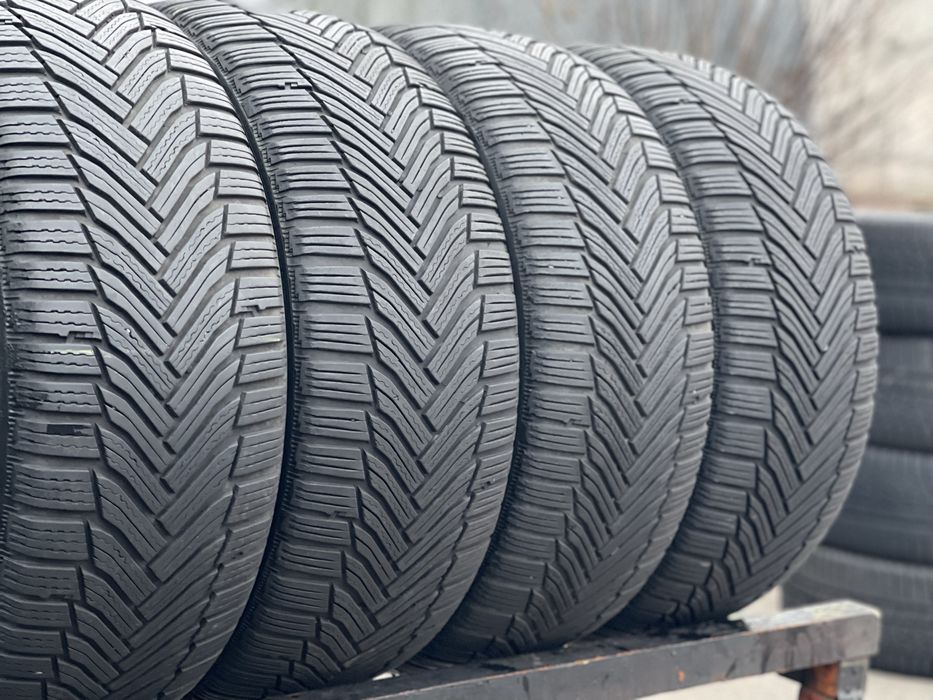 Шини Зимові 4шт 225/50 R17 Michelin Alpin 6