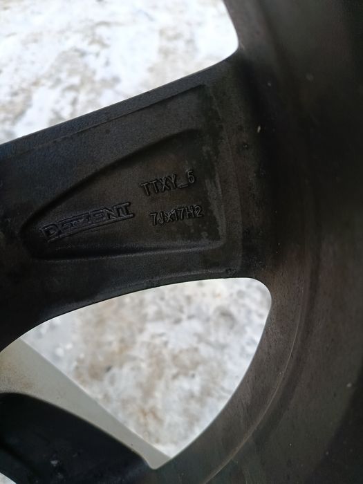Продам диски з резиною