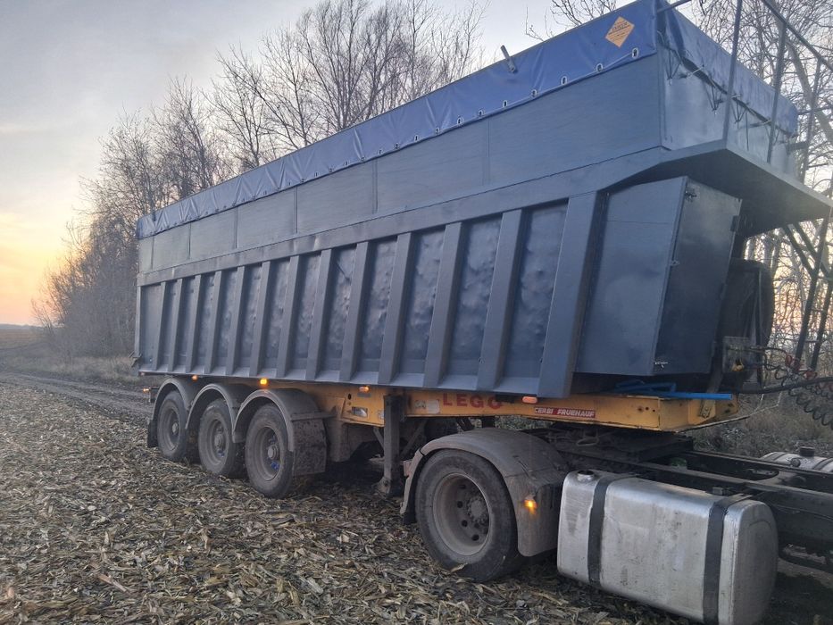 Напівпричіп самоскид