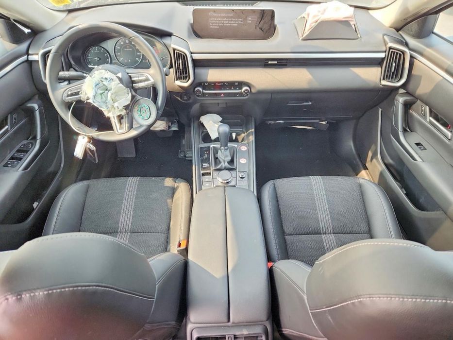 Продам Mazda CX50 2026року пробіг 5тис/км