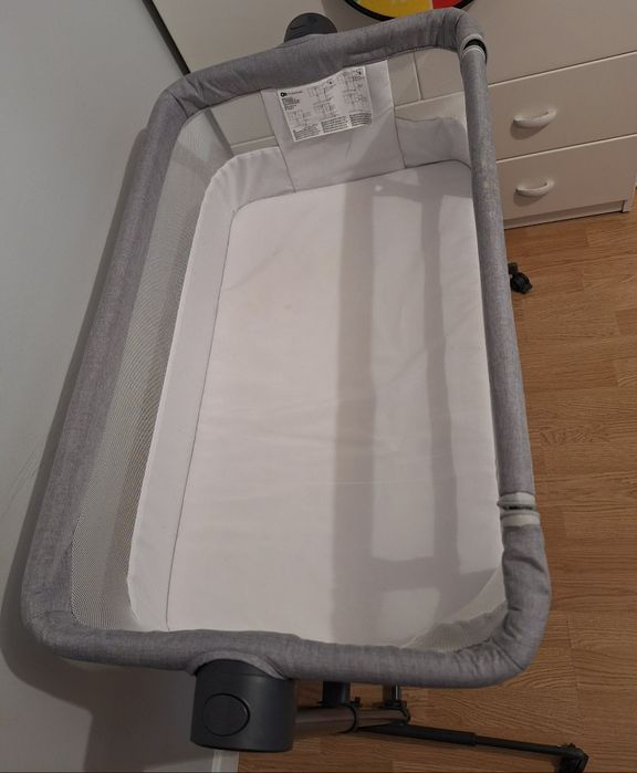 Łóżeczko dostawne