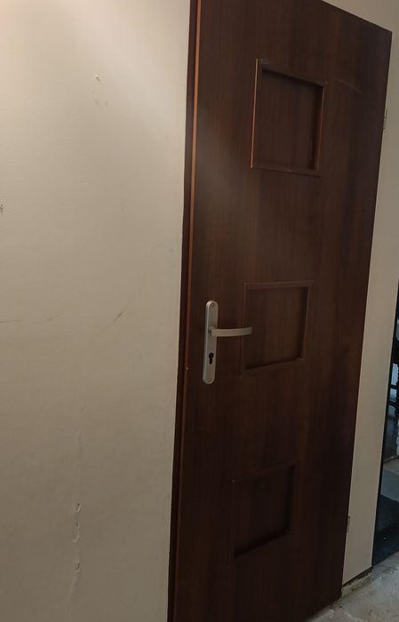 Drzwi wew.  70 (80zl)