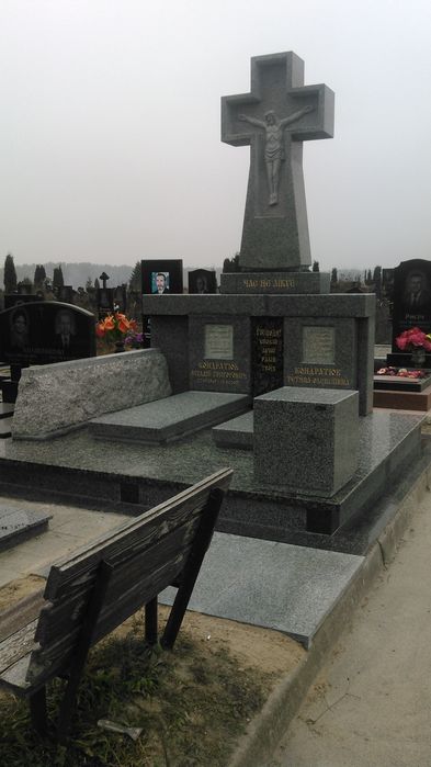 Пам'ятники скульптури з граніту,під замовлення