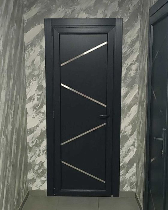 Двері металопластикові від виробника INOX 10 comfort