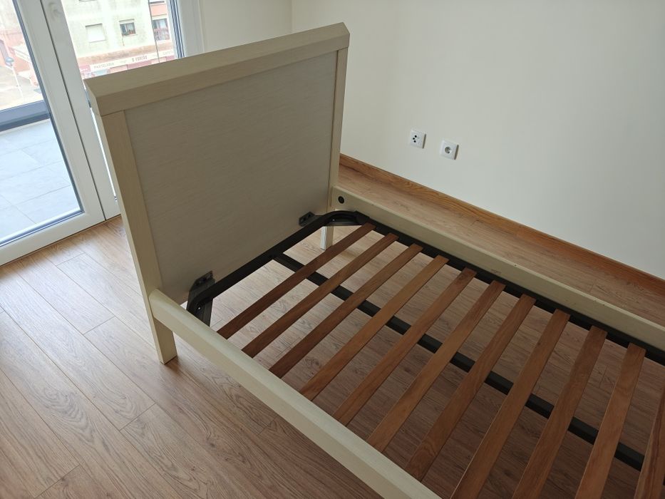 Cama de criança + colchão