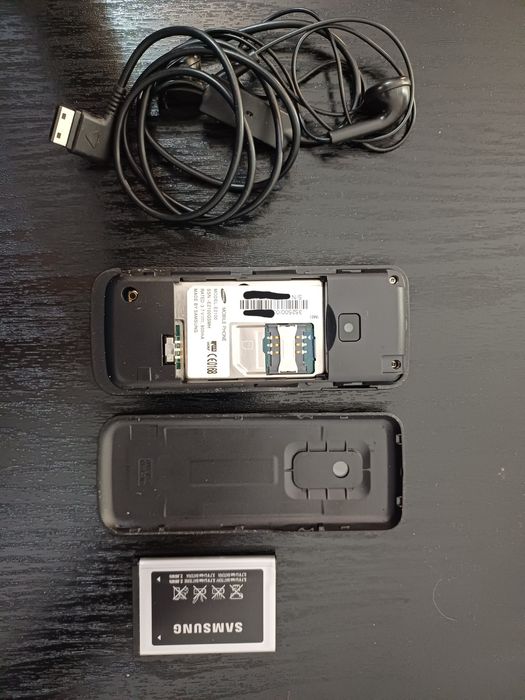 Кнопочный телефон Samsung E2100, требует диагностики