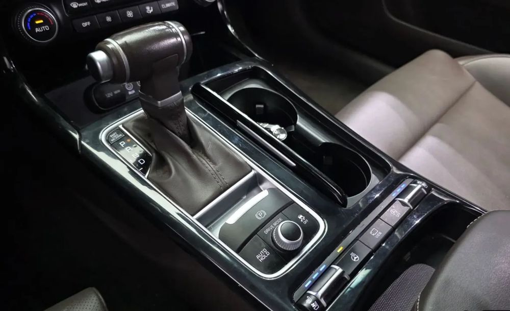 Kia Stinger Kia Stinger z 2018 roku