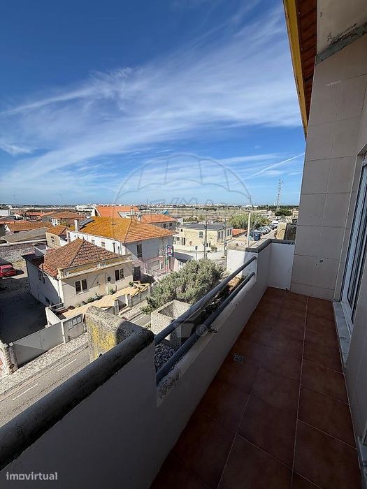 Apartamento T2 para arrendamento