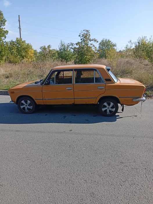 Продам Ваз 2103 на ходу.