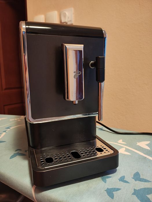 Ekspres do kawy Tchibo esperto latte