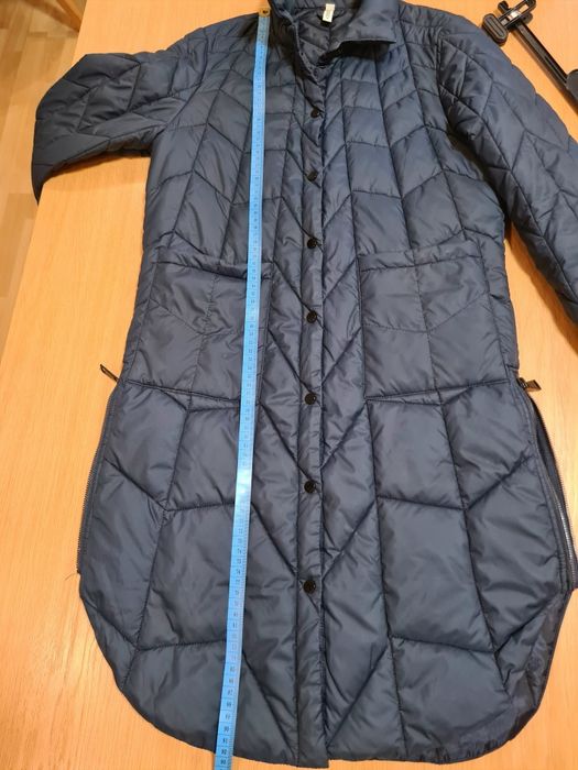 Granatowy pikowana długa kurtka rozm. 36