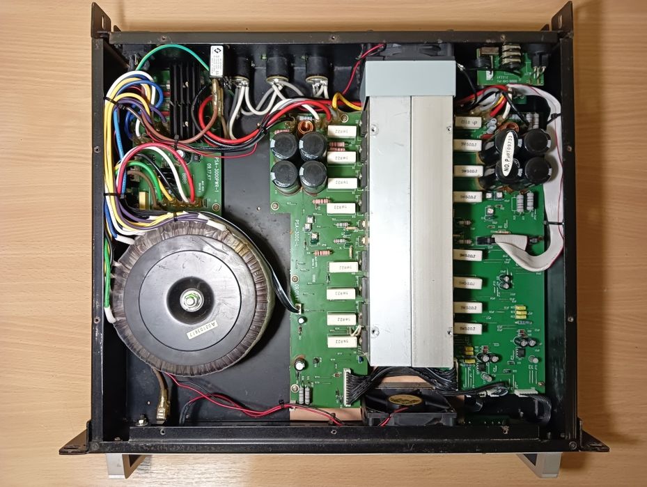 Профессиональный усилитель KS Technology PSA-8