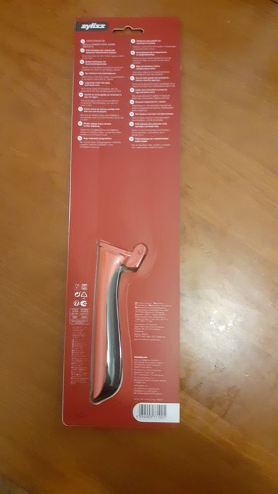 Large Kitchen Knife441771728800337921