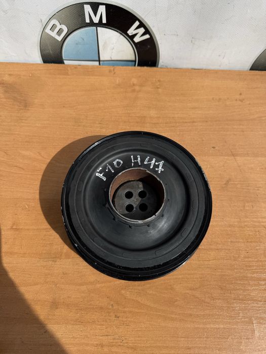 544013710 Bmw f10 f11 f30 f32 f36 n47 демферний шків колінвала