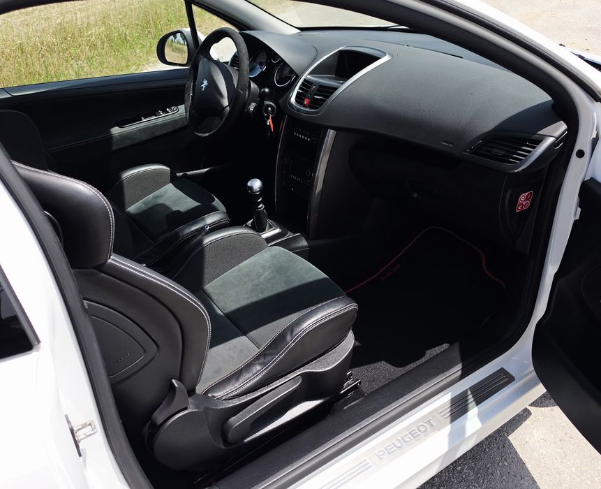 Peugeot 207 GTI/RC