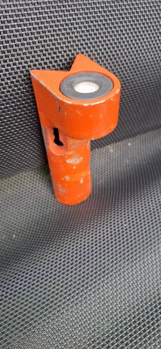 Pionownik - Libella łaty geodezyjnej