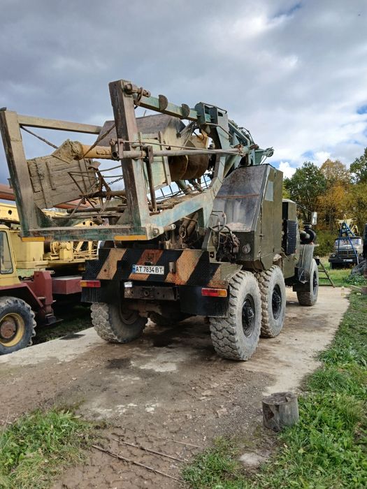 Бурова установка КШК-40 для буріння криниць.