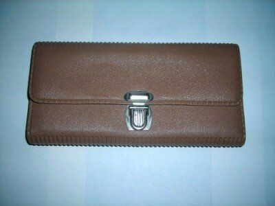 Ищу в дар пенал такого плана