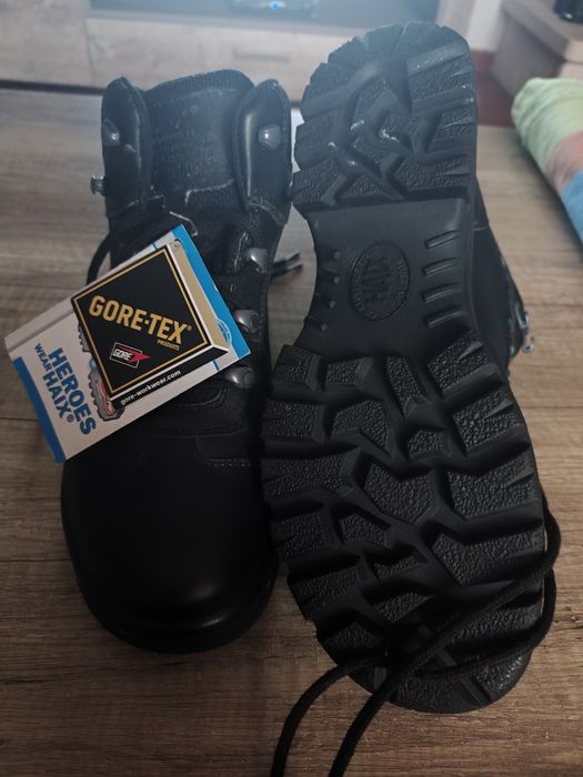 Botas novas /modelo HAIX Airpower P3, uma bota tática/militar de alta