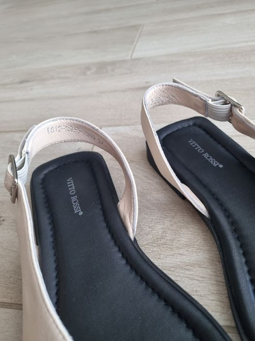 Шкіряні босоніжки Vito Rossi