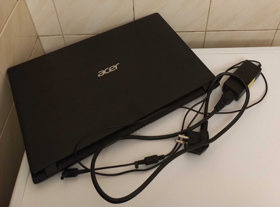 стильный ноутбук Acer Aspire 3 A315-32