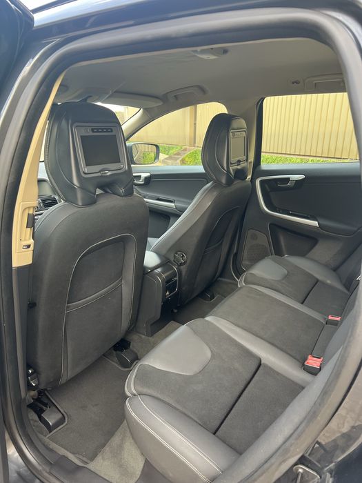 Volvo XC60 2.0 2010