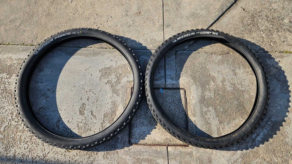 Par pneus Michelin 27.5x2.25 (usados com algum piso)