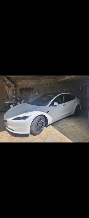 Tesla modelo 3 Highland