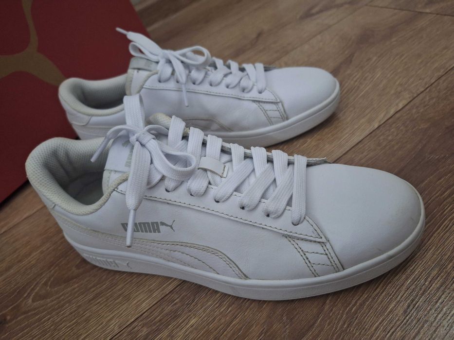 Шкіряні кросівки чоловічі бренду Puma Smash v2 L, розмір 41