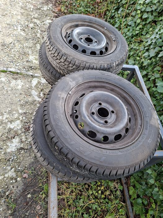 Koła zimowe 13  165/70/13