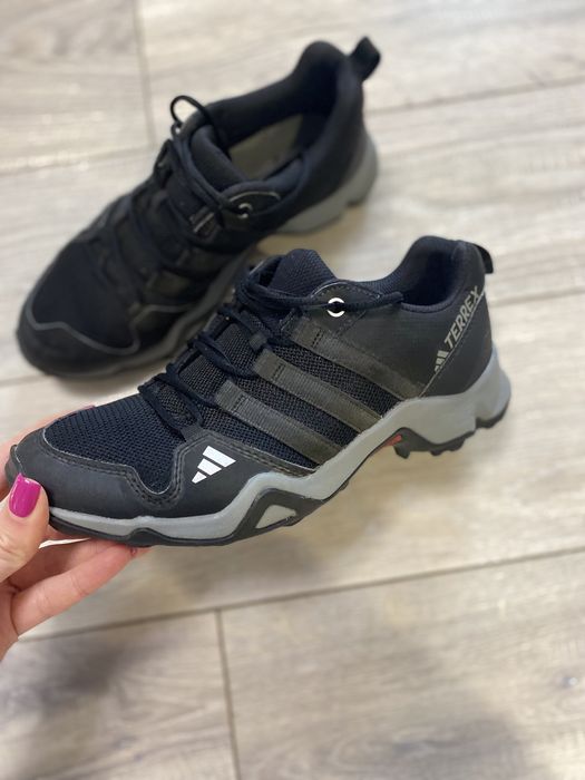 adidas Terrex AX2R
