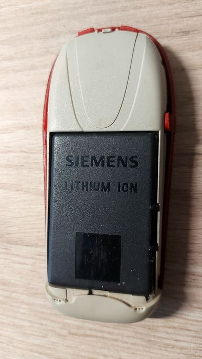 Продам мобильный телефон Siemens