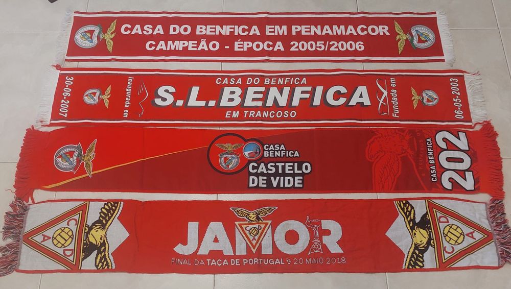 4 cachecois de futebol